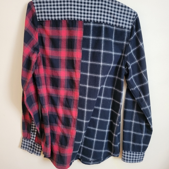 Matching plaid shirts - Picture 3 of 7